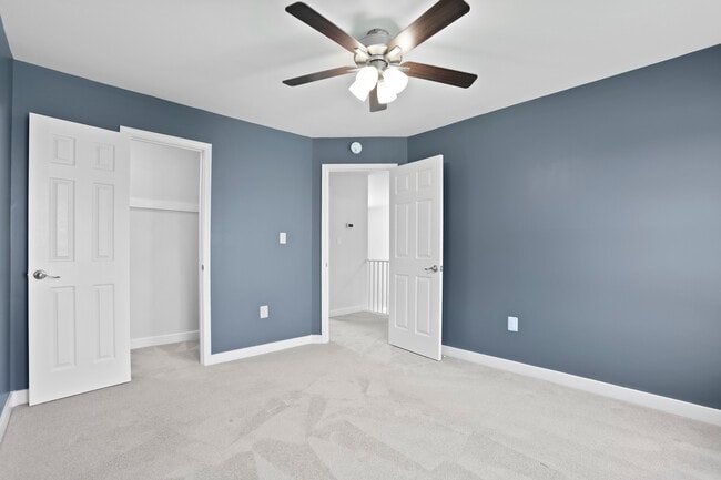 Building Photo - 4001 Mossy Bank Ln