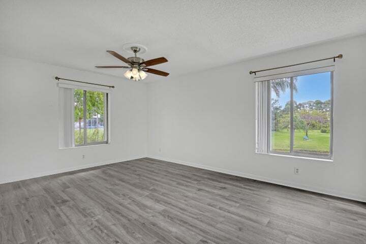 Building Photo - 3618 Alder Dr
