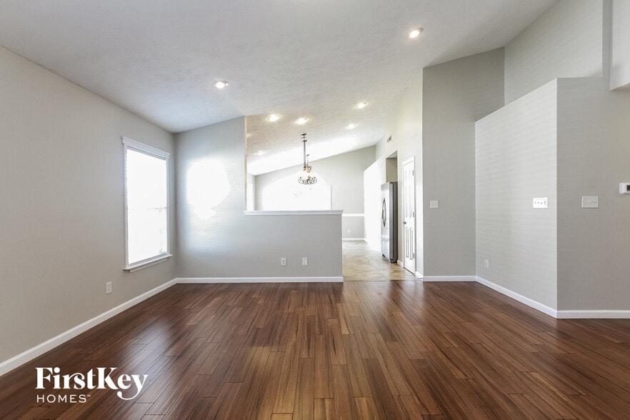 Building Photo - 8309 Catchfly Dr