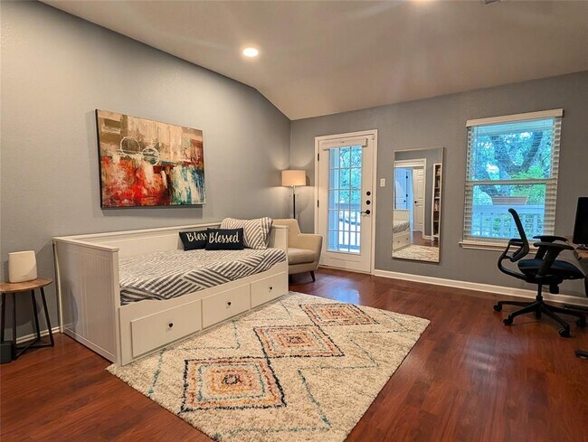 Building Photo - 14504 Templemore Cove