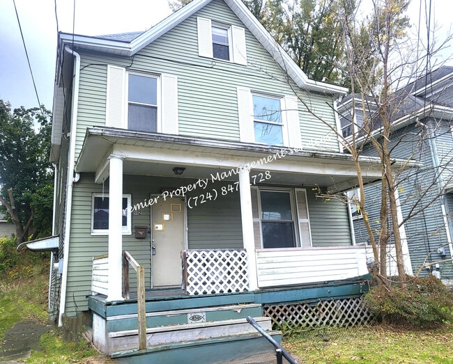 Primary Photo - 912 Morton St