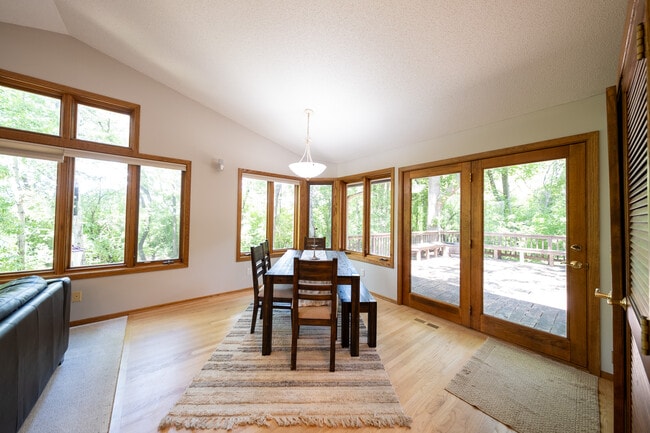 Building Photo - 3521 Widgeon Way