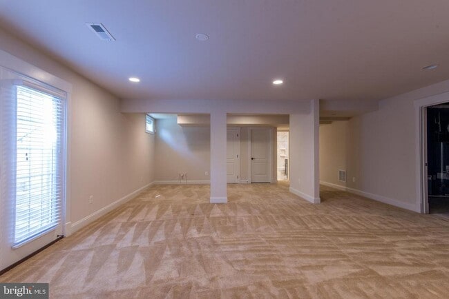 Building Photo - 3209 Gary Ct