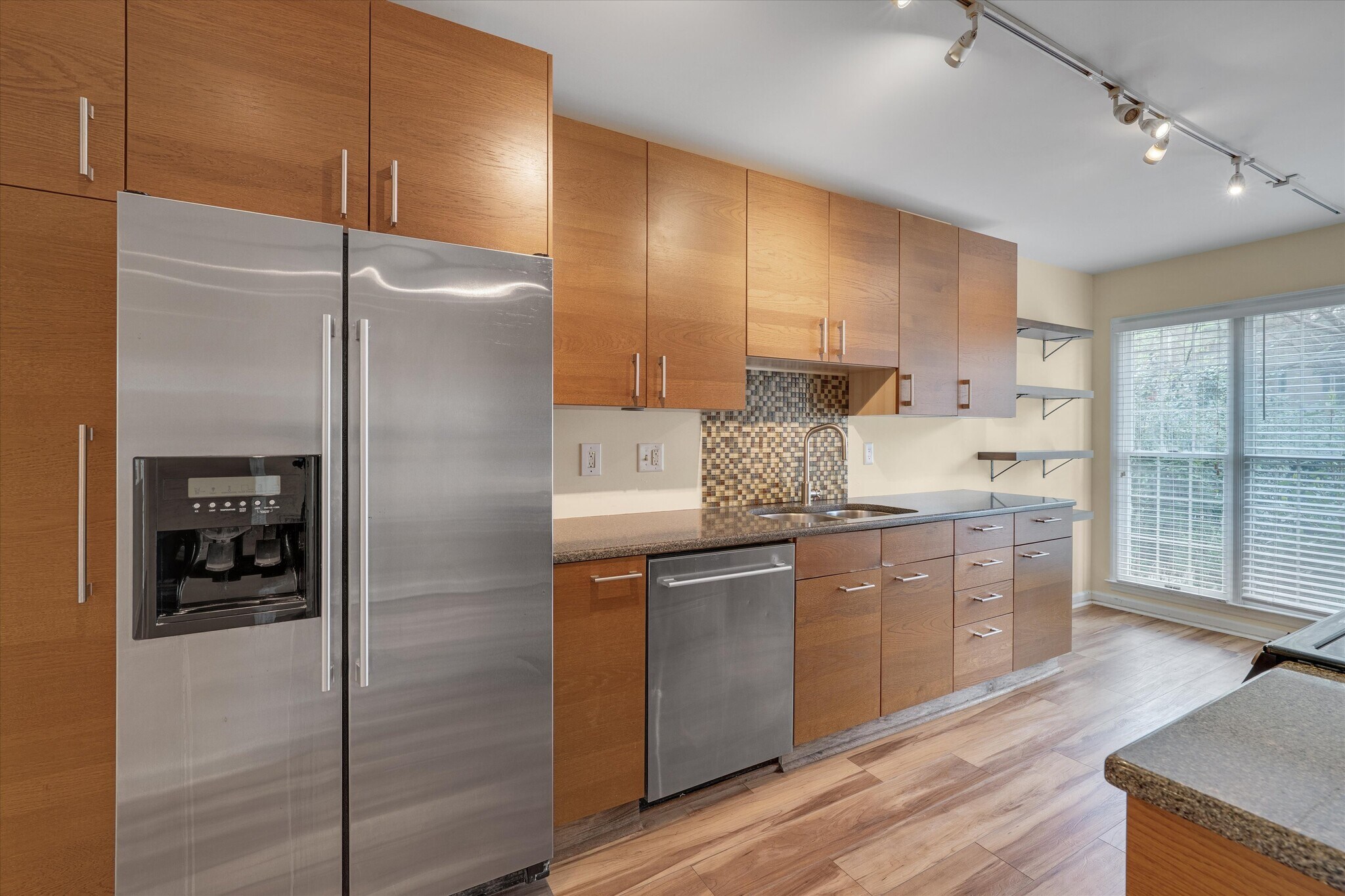 Building Photo - 108 Mallard Ct