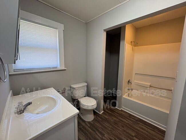 Building Photo - 1414 S Campbell Ave