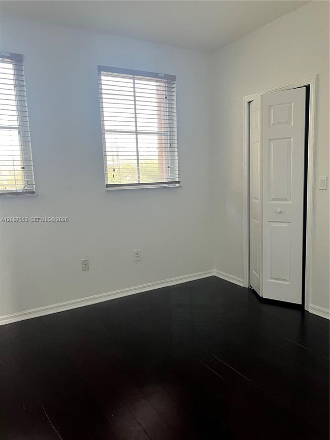 Building Photo - 16475 SW 84th Ln