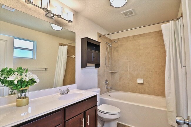 Building Photo - 4339 Cetti St