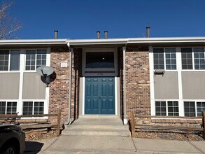 Building Photo - 1990 Eagle St