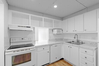 Building Photo - 480 Executive Center Dr