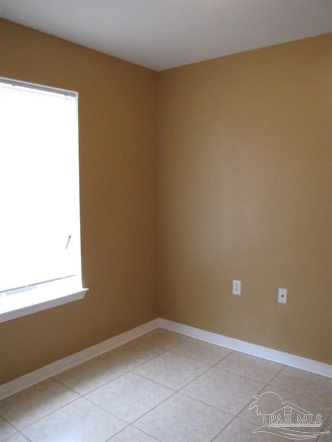 Building Photo - 5927 Bilek Dr