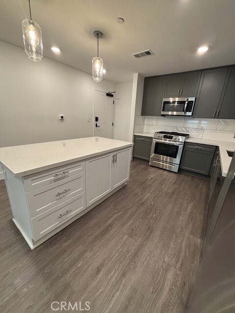 Building Photo - 8016 Santa Fe Springs Rd