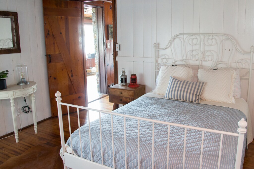 Building Photo - 49 somerville rd