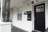 Building Photo - Studio Apartment for Rent- Prime West Philadelphia Location!