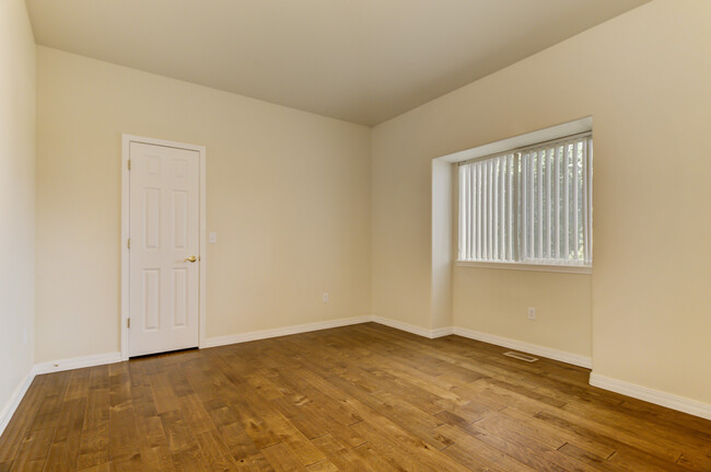 Main Level 2nd Bedroom - 2162 Alpine Shadows Vw