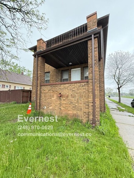 Primary Photo - 5440 Milford St