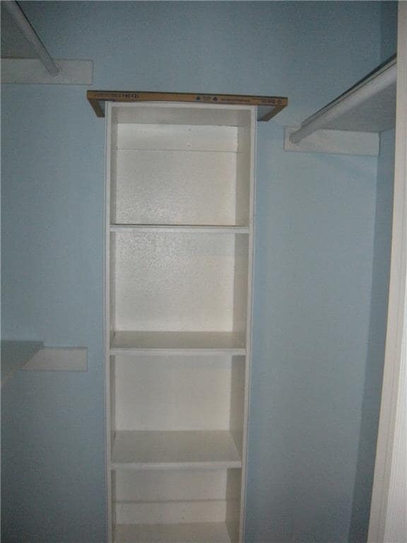 Building Photo - 114 E 31st St