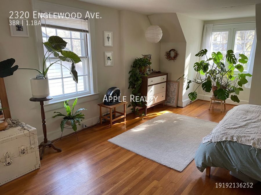 Building Photo - 2320 Englewood Ave