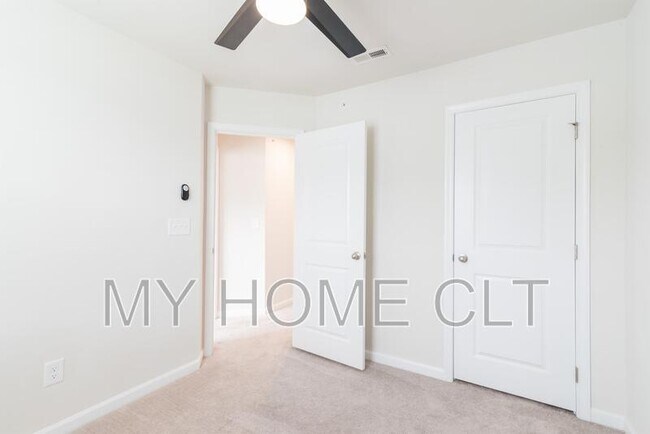 Building Photo - 5342 Austin Knoll Ct
