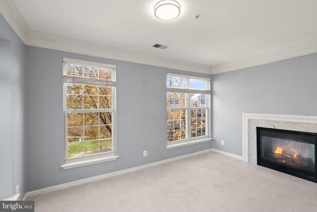 Building Photo - 12739 Fair Crest Ct