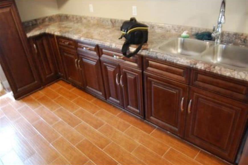 Building Photo - 265 Main St