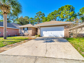 Building Photo - 703 Marsh Harbor Dr