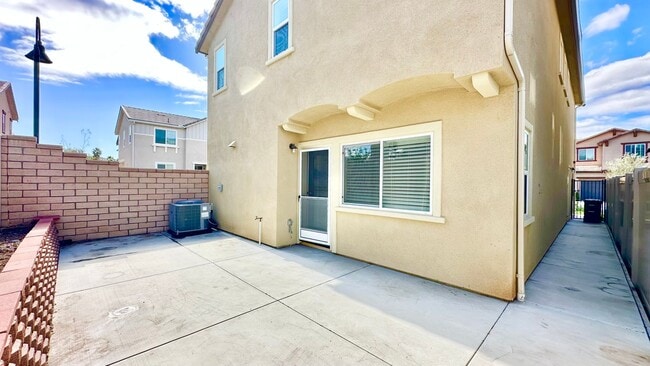 Building Photo - Beautiful Newer Construction Two-Story Home in Bonsall, Minutes to Everything!