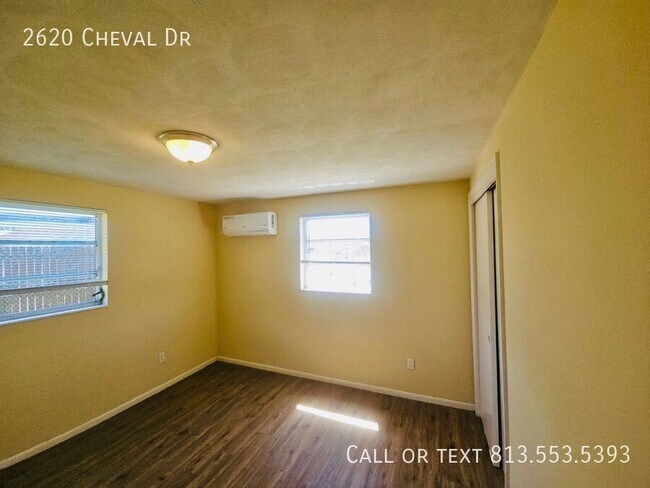 Building Photo - 2620 Cheval Dr