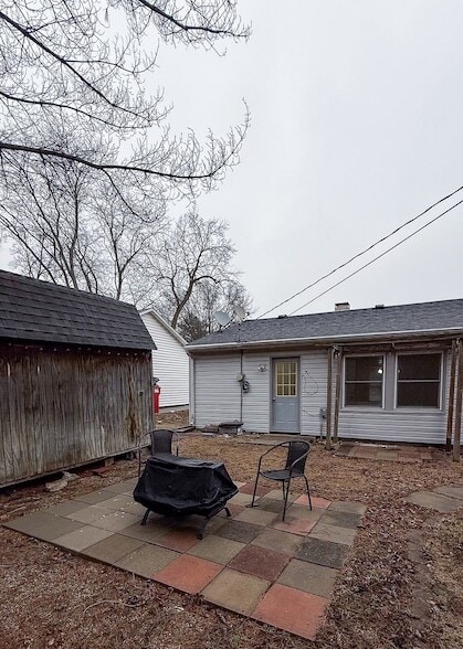 Building Photo - 2005 S Prospect Ave