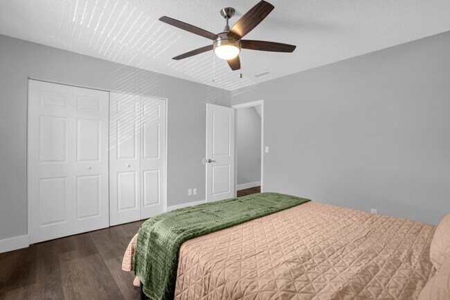 Building Photo - 13930 Heritage Club Dr