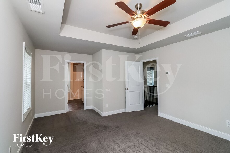 Building Photo - 6690 Sawnee Way