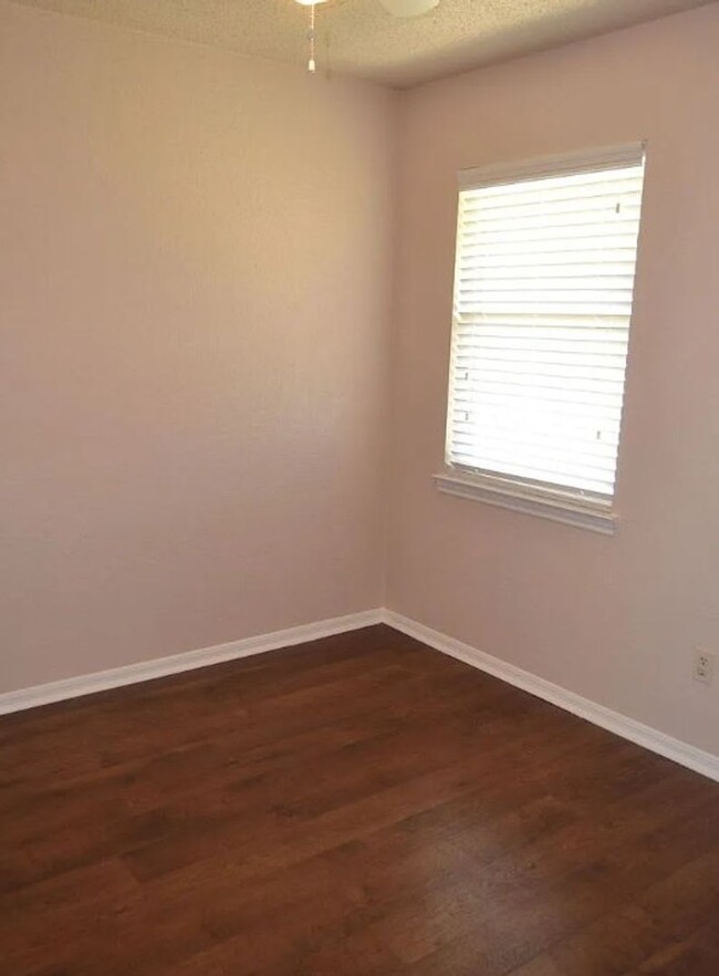 Building Photo - 3Bd/2Ba in Copperas Cove TX