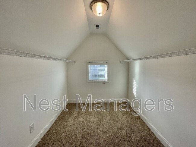 Building Photo - 155 Cromwell Ct