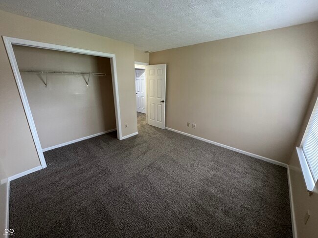 Building Photo - 4012 Jason Ave