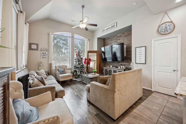 Building Photo - 12419 Alora Bluff Trail