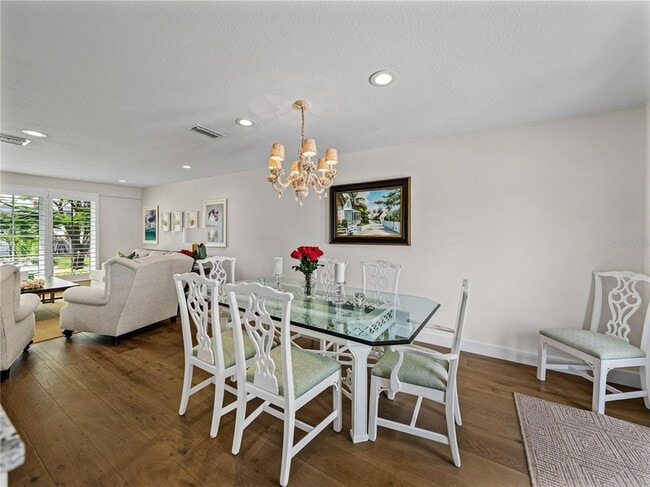 Building Photo - 829 59th Ave