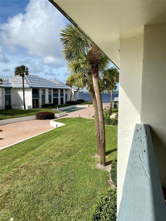 Building Photo - 175 SE St Lucie Blvd