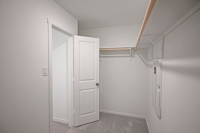 Building Photo - 7363 Orange Sapphire