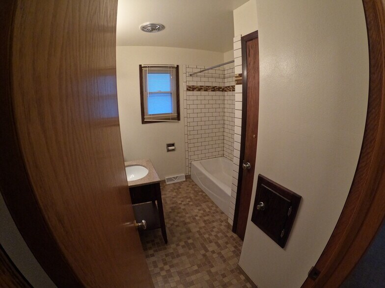 BathroomA - 177 S 78th St