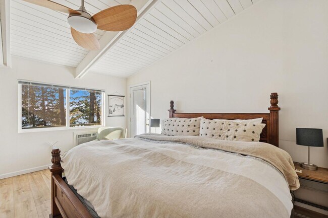 Building Photo - Whitefish Home with Great Lake Views