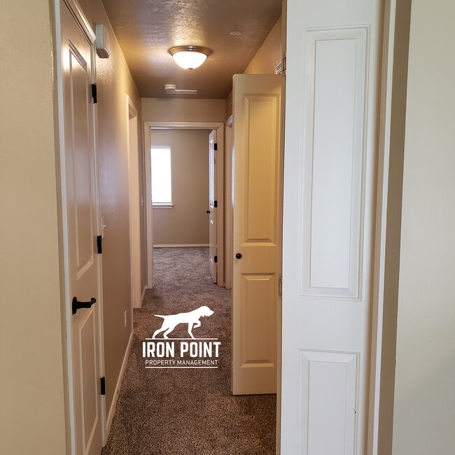 Building Photo - 886BONSAI