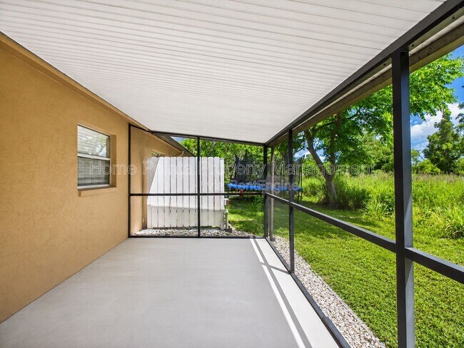 Building Photo - 18543 Iris Rd