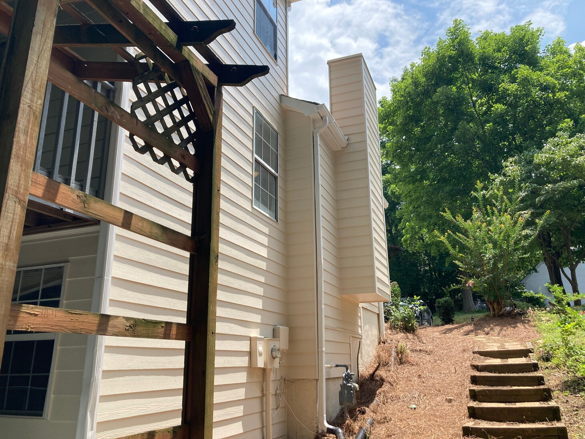 Building Photo - 4147 Lake Mist Dr NW