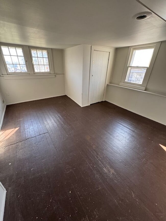 Building Photo - 2729 New Haven Ave