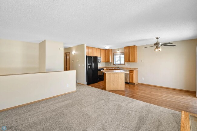 Building Photo - 2124 58th Ave S