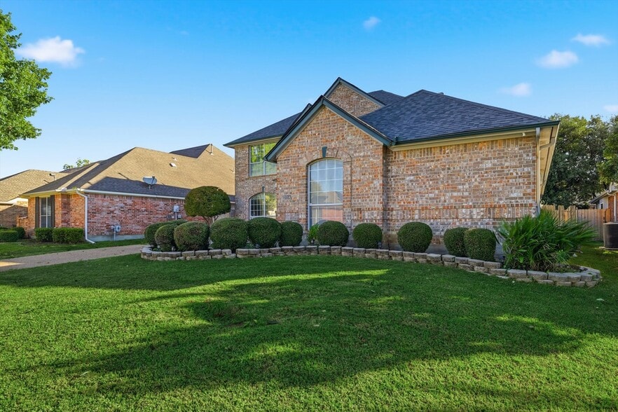 Building Photo - 2014 Rumson Dr