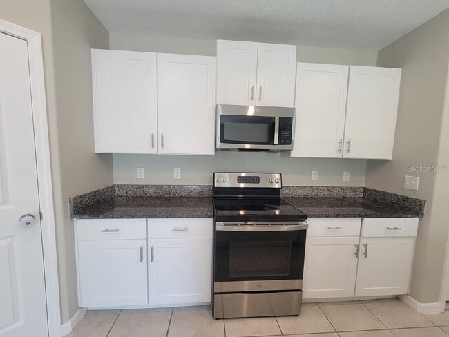 Building Photo - 13770 Sea Bridge Dr