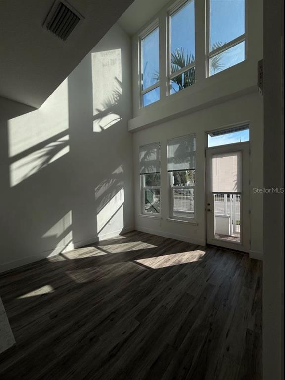 Building Photo - 1659 2nd St