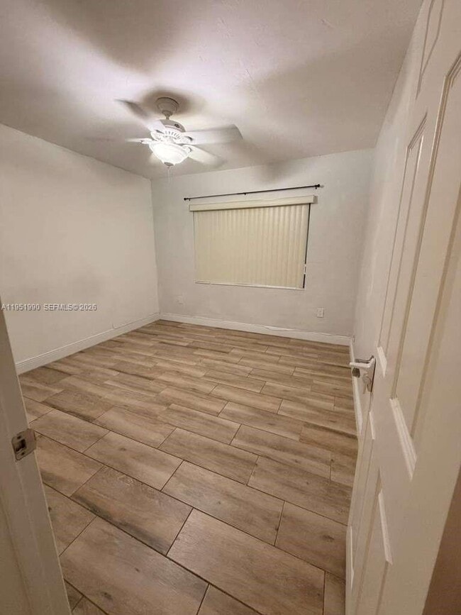 Building Photo - 13858 SW 90th Ave