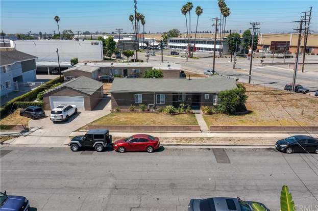 Building Photo - 9412 Nance Ave