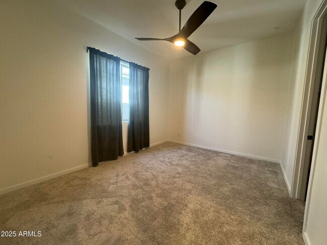 Building Photo - 4808 W Stargazer Pl